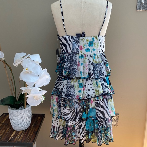 Love tease printed dress new with tags - Picture 6 of 12